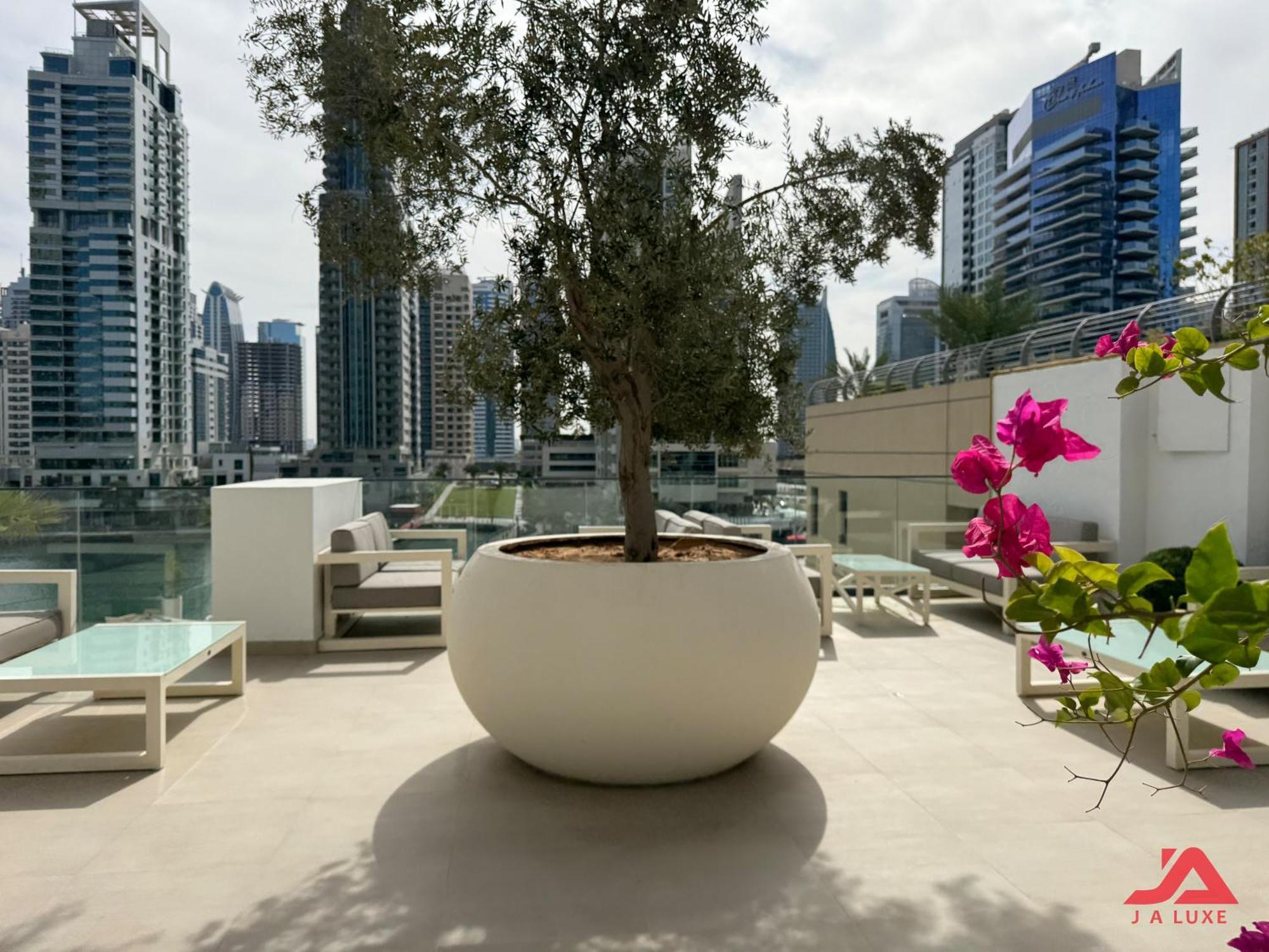 Cozy Sea View Apt In Liv Residence Tower, Dubai Marina Cozy Marina & Sea View Apt In Bay Central Tower With Modern Gym & Pool, Steps To Jbr Beach & Metro Bagian luar foto