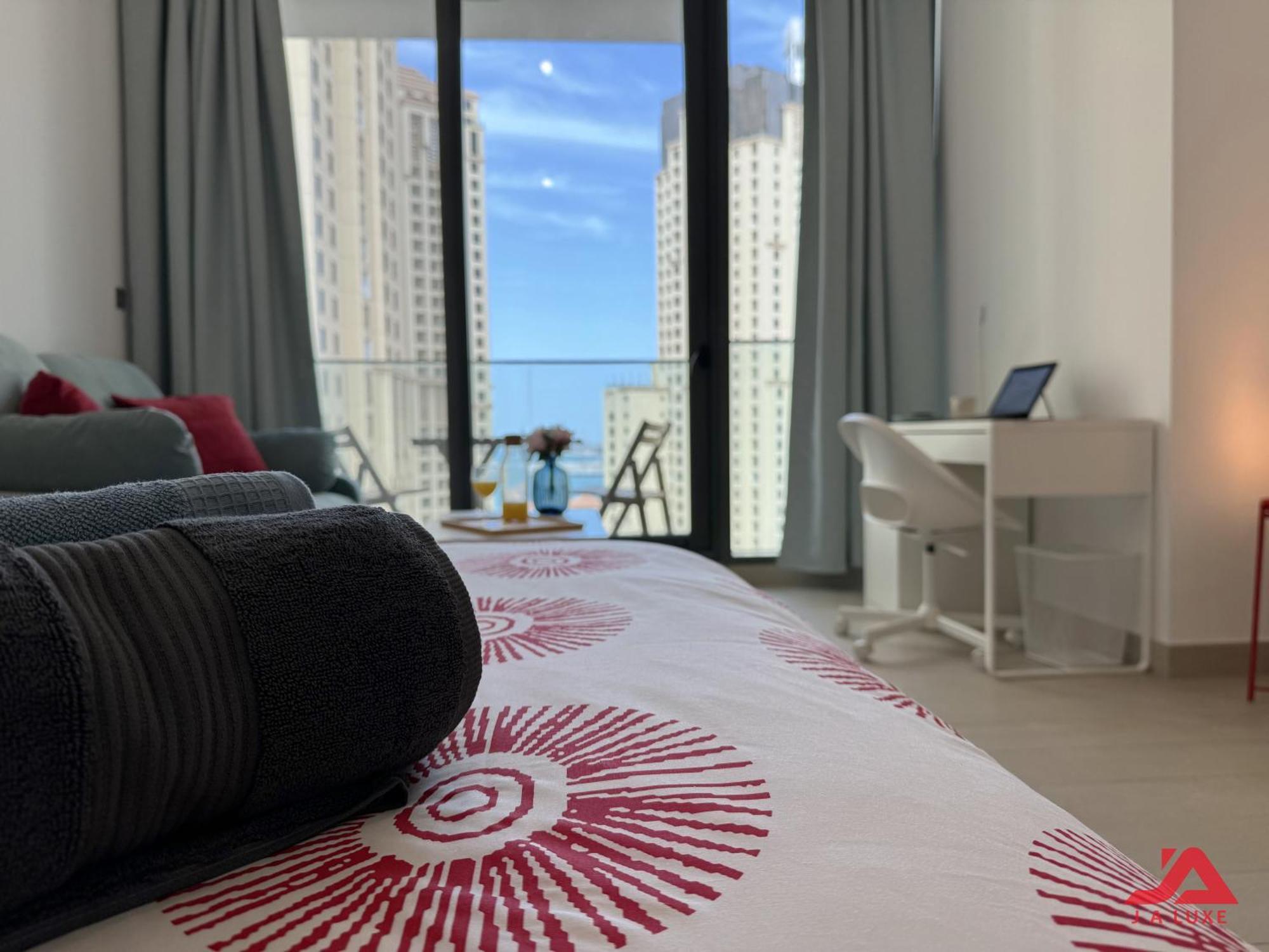 Cozy Sea View Apt In Liv Residence Tower, Dubai Marina Cozy Marina & Sea View Apt In Bay Central Tower With Modern Gym & Pool, Steps To Jbr Beach & Metro Bagian luar foto